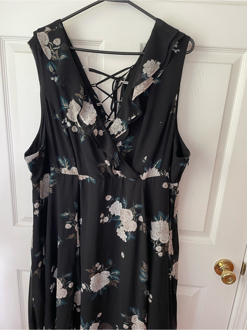 Torrid Size 26 Black Floral Chiffon Ruffle Lace-Up Tunic Top 🌹